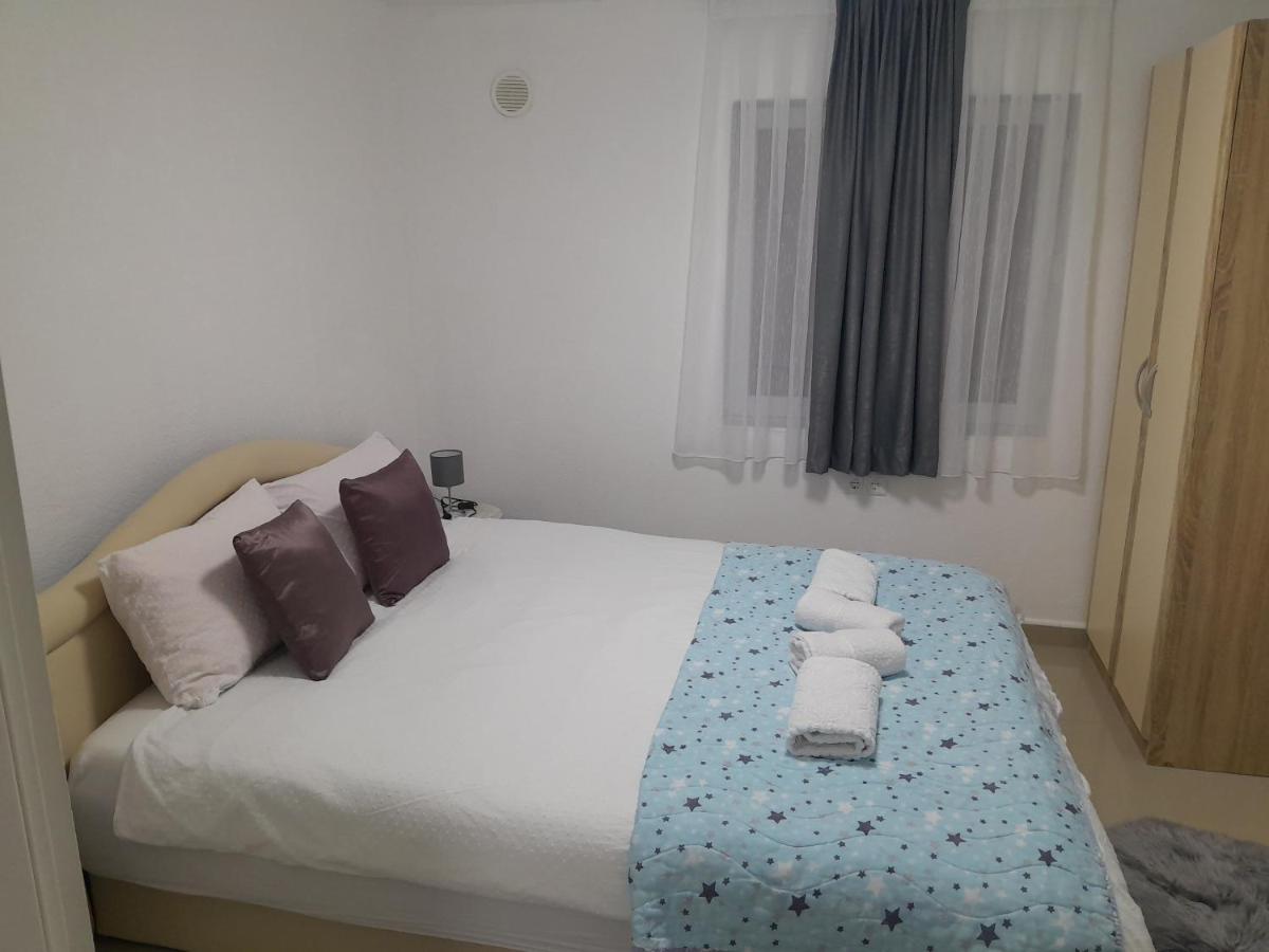 Apartmani Bet Gradacac 1 Maj Broj 24 Exterior photo