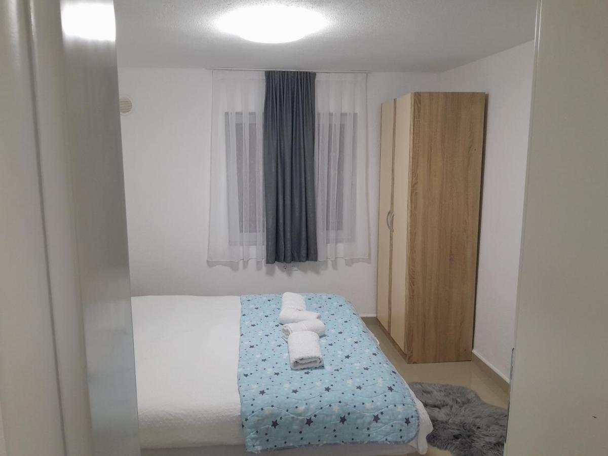 Apartmani Bet Gradacac 1 Maj Broj 24 Exterior photo